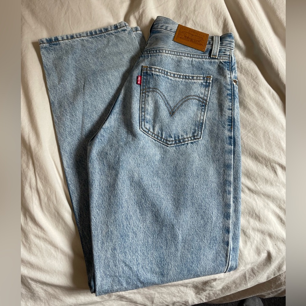 Levi’s dad jeans